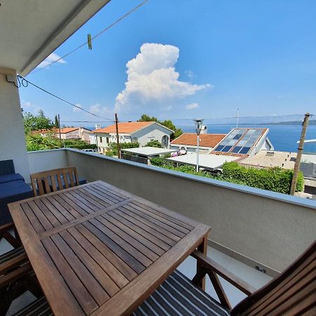 Apartments Dora Vantacici Luaran gambar